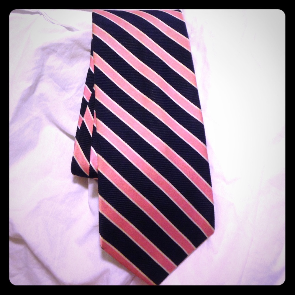 Brooks brothers tie